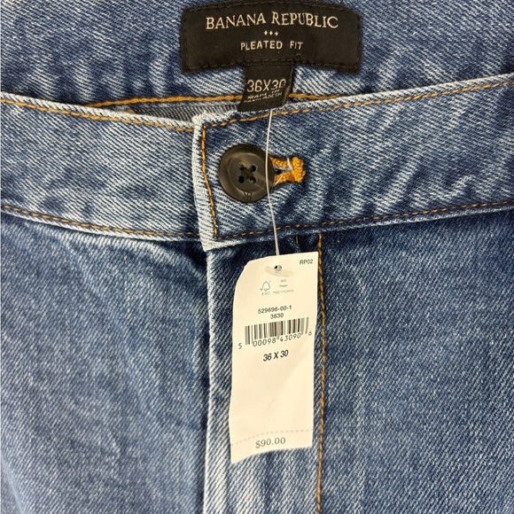 Banana republic Men’s Pleated Fit Blue Jeans 36x30 - Picture 3 of 7